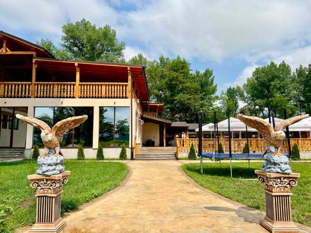 Paradise Park Polski Trumbesh Exterior photo