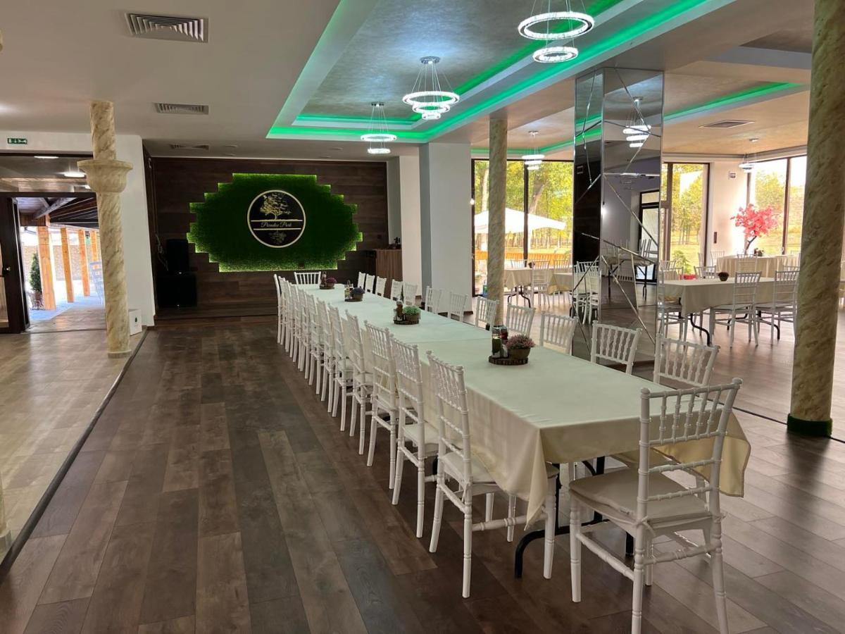 Paradise Park Polski Trumbesh Exterior photo